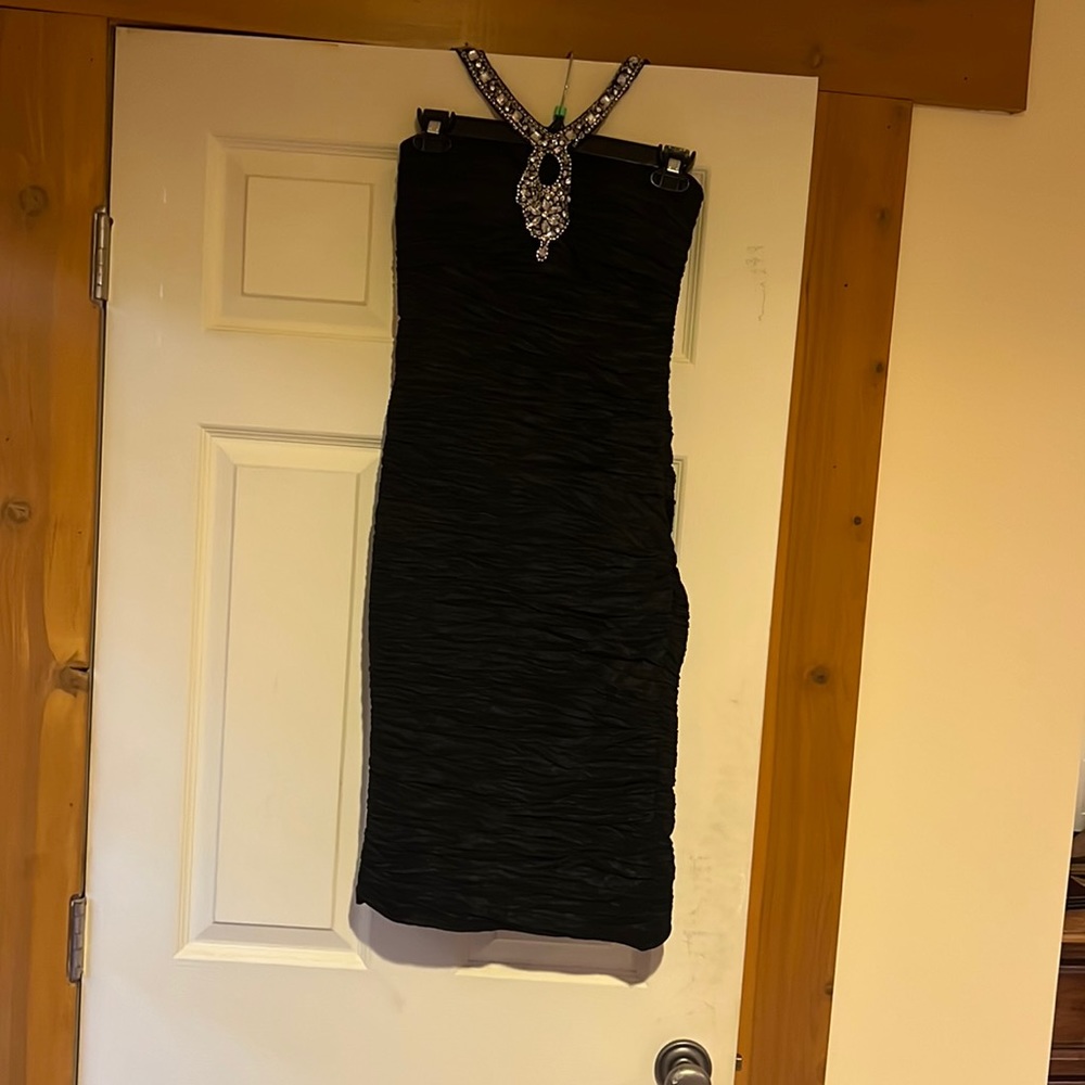 Romeo & Juliet Black Stretch Cocktail Dress